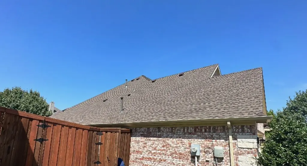 Completed roof replacement project in Springville